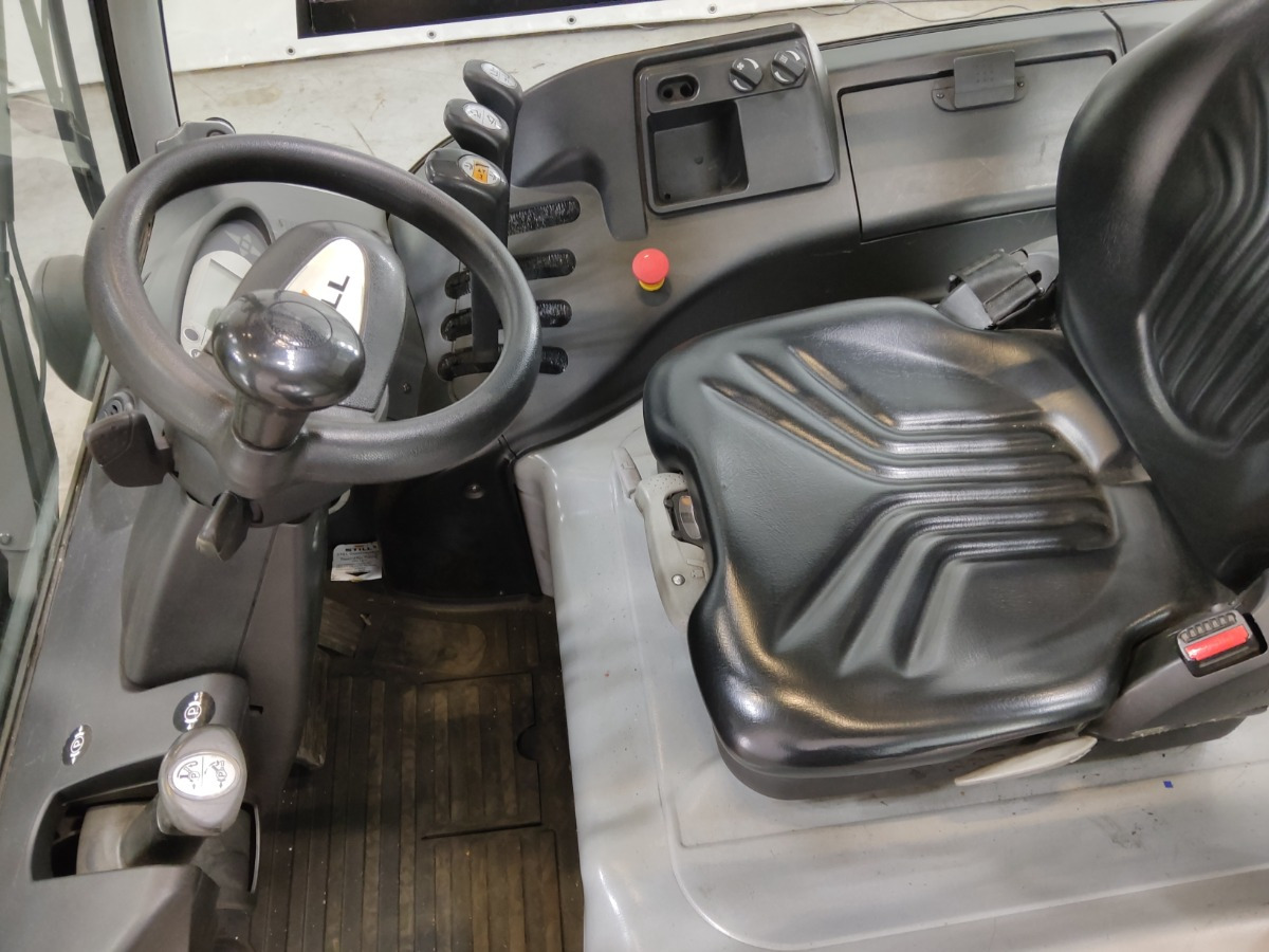 Still RX60-30L/600 - Električni viličar: slika Still RX60-30L/600 - Električni viličar Still RX60-30L/600 - Električni viličar: slika Still RX60-30L/600 - Električni viličar