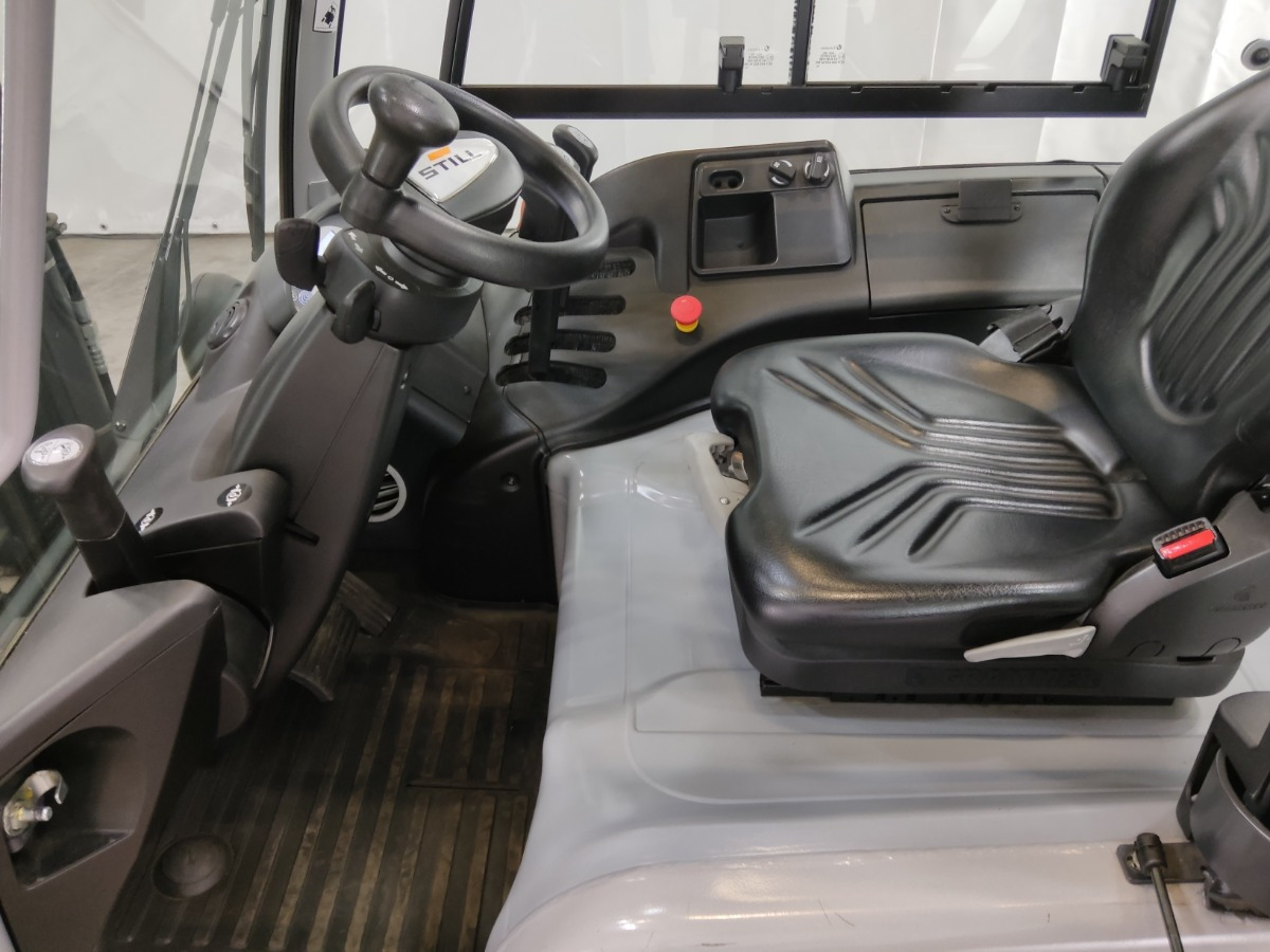 Still RX60-30L/600 - Električni viličar: slika Still RX60-30L/600 - Električni viličar Still RX60-30L/600 - Električni viličar: slika Still RX60-30L/600 - Električni viličar