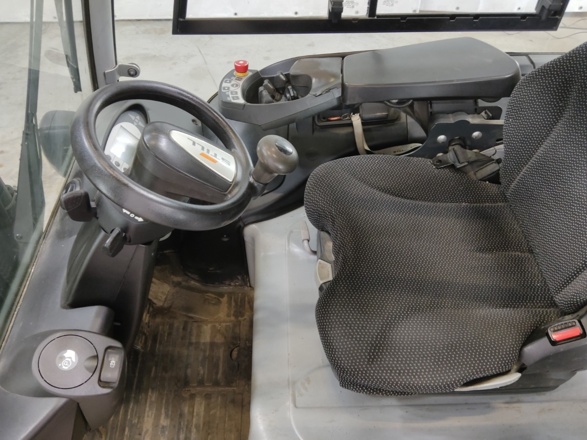 Still RX60-35 - Električni viličar: slika Still RX60-35 - Električni viličar Still RX60-35 - Električni viličar: slika Still RX60-35 - Električni viličar