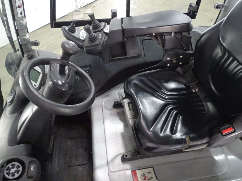 Still RX60-50/600 - Električni viličar: slika Still RX60-50/600 - Električni viličar Still RX60-50/600 - Električni viličar: slika Still RX60-50/600 - Električni viličar