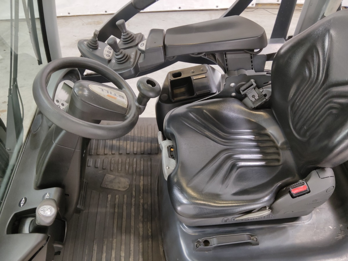 Still RX70-16T - Viličar: slika Still RX70-16T - Viličar Still RX70-16T - Viličar: slika Still RX70-16T - Viličar