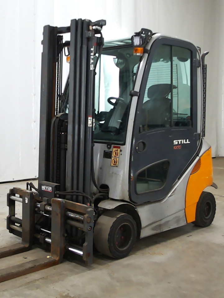 Still RX70-20T - Viličar: slika Still RX70-20T - Viličar Still RX70-20T - Viličar: slika Still RX70-20T - Viličar