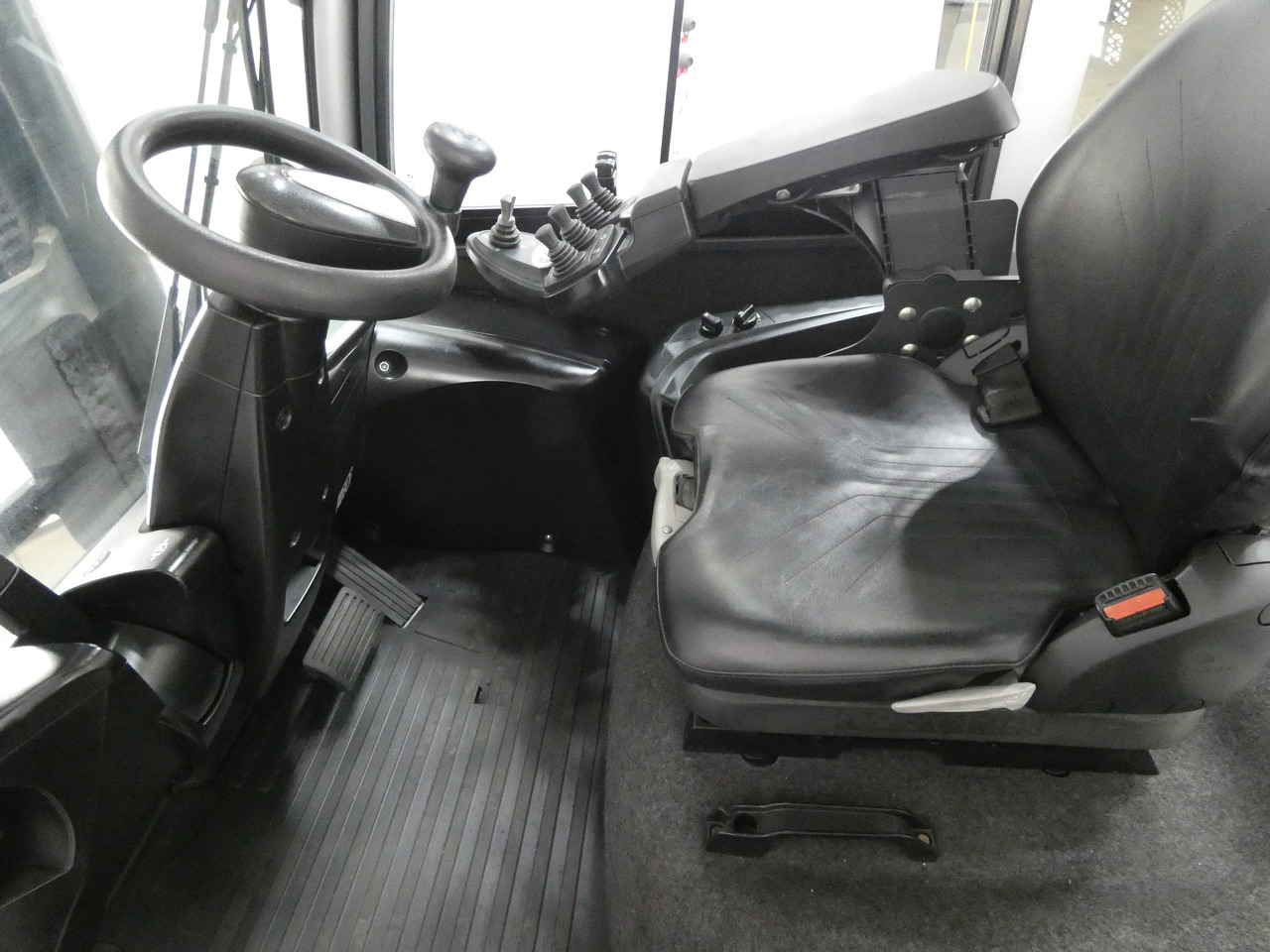 Still RX70-70 - Diesel viličar: slika Still RX70-70 - Diesel viličar Still RX70-70 - Diesel viličar: slika Still RX70-70 - Diesel viličar