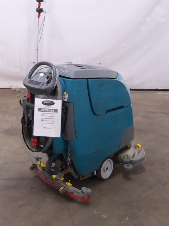 Tennant SCHEUERSAUGMASCHINE - Perač podova: slika Tennant SCHEUERSAUGMASCHINE - Perač podova Tennant SCHEUERSAUGMASCHINE - Perač podova: slika Tennant SCHEUERSAUGMASCHINE - Perač podova
