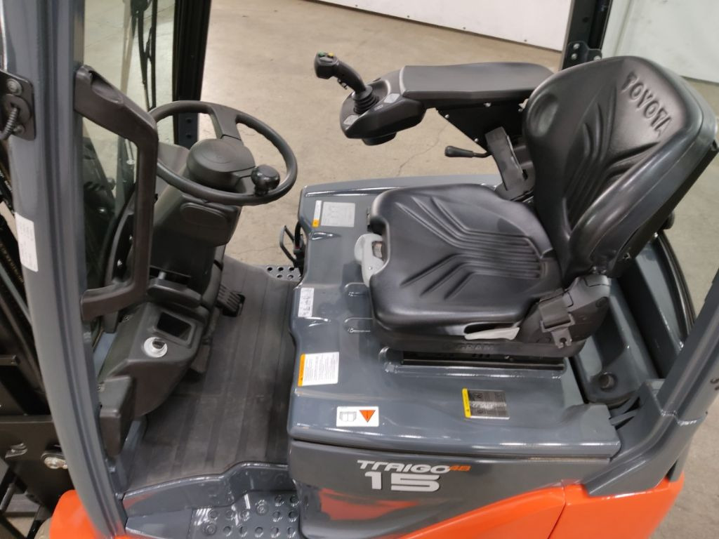 Toyota 8FBE15T - Električni viličar: slika Toyota 8FBE15T - Električni viličar Toyota 8FBE15T - Električni viličar: slika Toyota 8FBE15T - Električni viličar