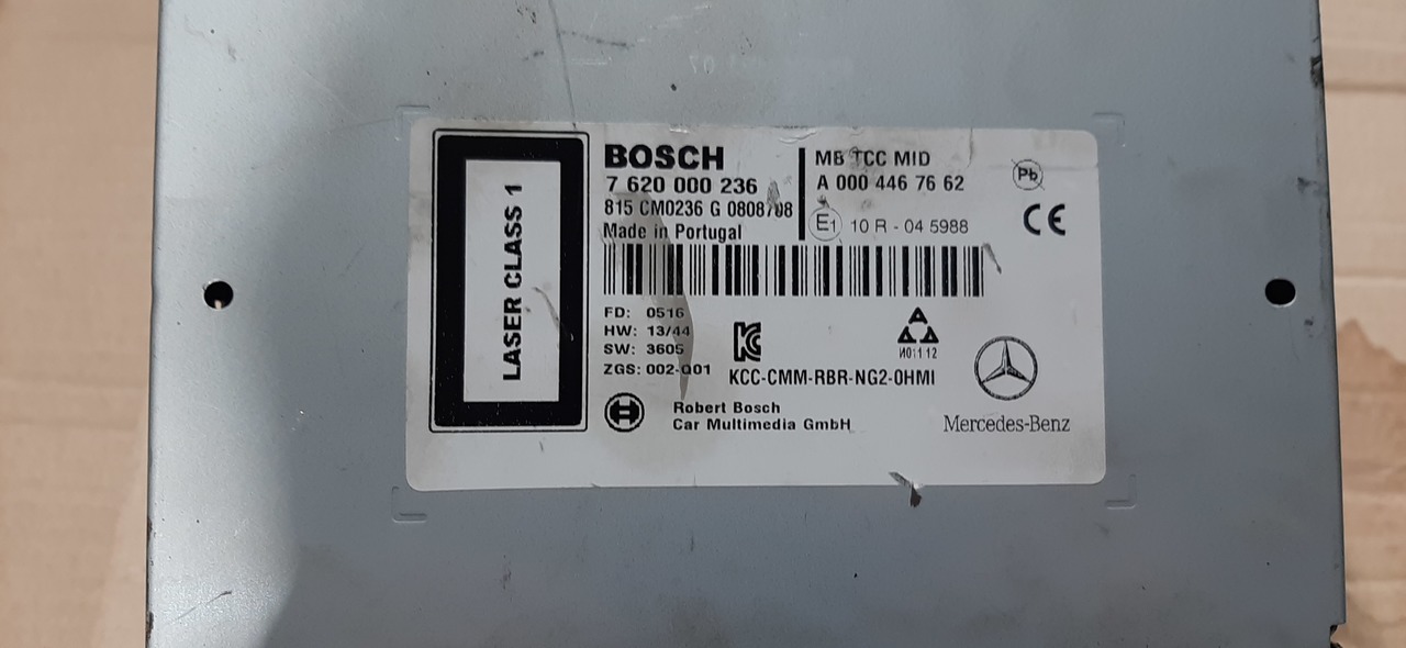 BOSCH / REXROTH Mercedes Actros MP4 CD Player A0004467662 - Kabina i unutrašnjost za Kamion: slika BOSCH / REXROTH Mercedes Actros MP4 CD Player A0004467662 - Kabina i unutrašnjost za Kamion BOSCH / REXROTH Mercedes Actros MP4 CD Player A0004467662 - Kabina i unutrašnjost za Kamion: slika BOSCH / REXROTH Mercedes Actros MP4 CD Player A0004467662 - Kabina i unutrašnjost za Kamion