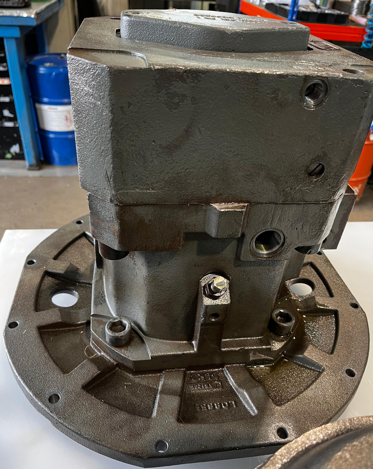 LIEBHERR Liebherr Hydraulic Pump DPVO 165 - Hidraulična pumpa: slika LIEBHERR Liebherr Hydraulic Pump DPVO 165 - Hidraulična pumpa LIEBHERR Liebherr Hydraulic Pump DPVO 165 - Hidraulična pumpa: slika LIEBHERR Liebherr Hydraulic Pump DPVO 165 - Hidraulična pumpa