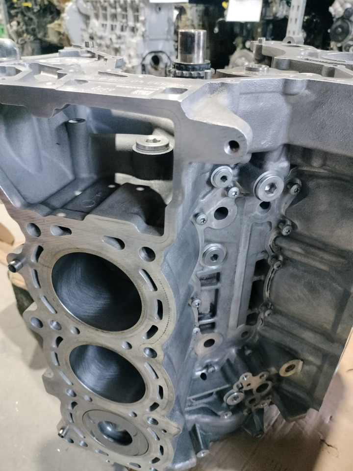 MERCEDES-BENZ 642 993 Mercedes Sprinter 3 0 Cdi V6 - Motor za Kamion: slika MERCEDES-BENZ 642 993 Mercedes Sprinter 3 0 Cdi V6 - Motor za Kamion MERCEDES-BENZ 642 993 Mercedes Sprinter 3 0 Cdi V6 - Motor za Kamion: slika MERCEDES-BENZ 642 993 Mercedes Sprinter 3 0 Cdi V6 - Motor za Kamion