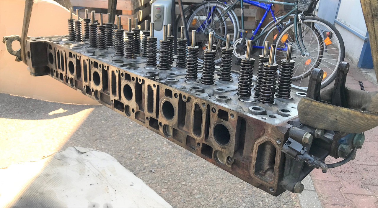 MERCEDES-BENZ Actros Antos Arocs OM471 Cylinder Head - Glava cilindra za Kamion: slika MERCEDES-BENZ Actros Antos Arocs OM471 Cylinder Head - Glava cilindra za Kamion MERCEDES-BENZ Actros Antos Arocs OM471 Cylinder Head - Glava cilindra za Kamion: slika MERCEDES-BENZ Actros Antos Arocs OM471 Cylinder Head - Glava cilindra za Kamion