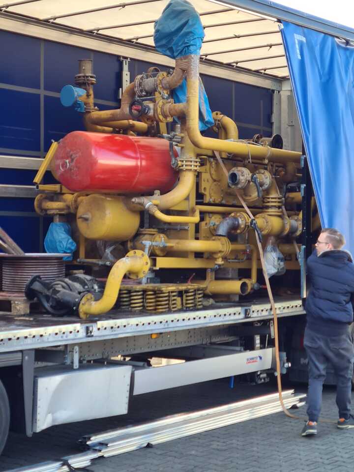 MTU Diesel Electric Generator 1500 kVA - Motor i dijelovi za Priključak: slika MTU Diesel Electric Generator 1500 kVA - Motor i dijelovi za Priključak MTU Diesel Electric Generator 1500 kVA - Motor i dijelovi za Priključak: slika MTU Diesel Electric Generator 1500 kVA - Motor i dijelovi za Priključak