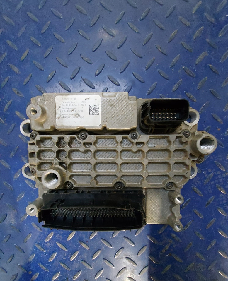 Mercedes Actros MP4 Atego Antos MCM 2.1 A0014469535 Euro 6 ECU REMAN - Upravljačka jedinica (ECU) za Kamion: slika Mercedes Actros MP4 Atego Antos MCM 2.1 A0014469535 Euro 6 ECU REMAN - Upravljačka jedinica (ECU) za Kamion Mercedes Actros MP4 Atego Antos MCM 2.1 A0014469535 Euro 6 ECU REMAN - Upravljačka jedinica (ECU) za Kamion: slika Mercedes Actros MP4 Atego Antos MCM 2.1 A0014469535 Euro 6 ECU REMAN - Upravljačka jedinica (ECU) za Kamion