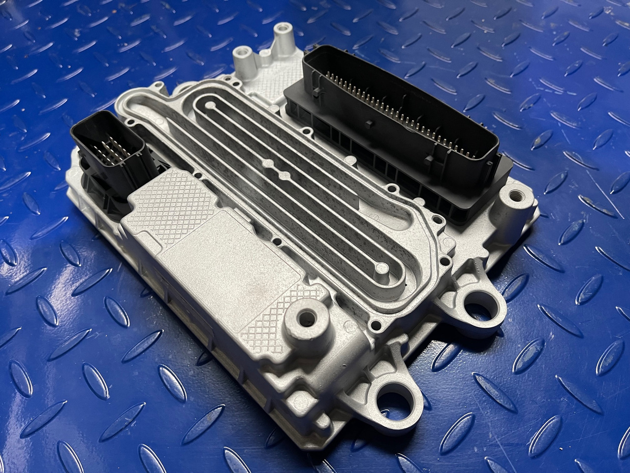 Mercedes Actros MP4 Atego Antos MCM A0014463035 Reconditioned - Električni sustav za Kamion: slika Mercedes Actros MP4 Atego Antos MCM A0014463035 Reconditioned - Električni sustav za Kamion Mercedes Actros MP4 Atego Antos MCM A0014463035 Reconditioned - Električni sustav za Kamion: slika Mercedes Actros MP4 Atego Antos MCM A0014463035 Reconditioned - Električni sustav za Kamion