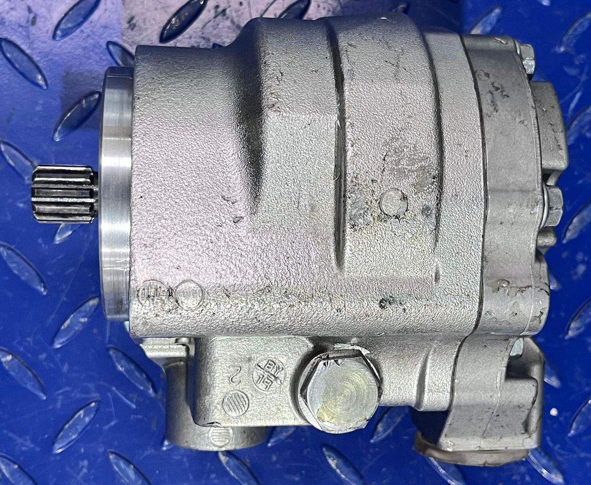 Mercedes Actros MP4 Servo Pump A9604600280 - Servo pumpa upravljačkog mehanizma za Kamion: slika Mercedes Actros MP4 Servo Pump A9604600280 - Servo pumpa upravljačkog mehanizma za Kamion Mercedes Actros MP4 Servo Pump A9604600280 - Servo pumpa upravljačkog mehanizma za Kamion: slika Mercedes Actros MP4 Servo Pump A9604600280 - Servo pumpa upravljačkog mehanizma za Kamion