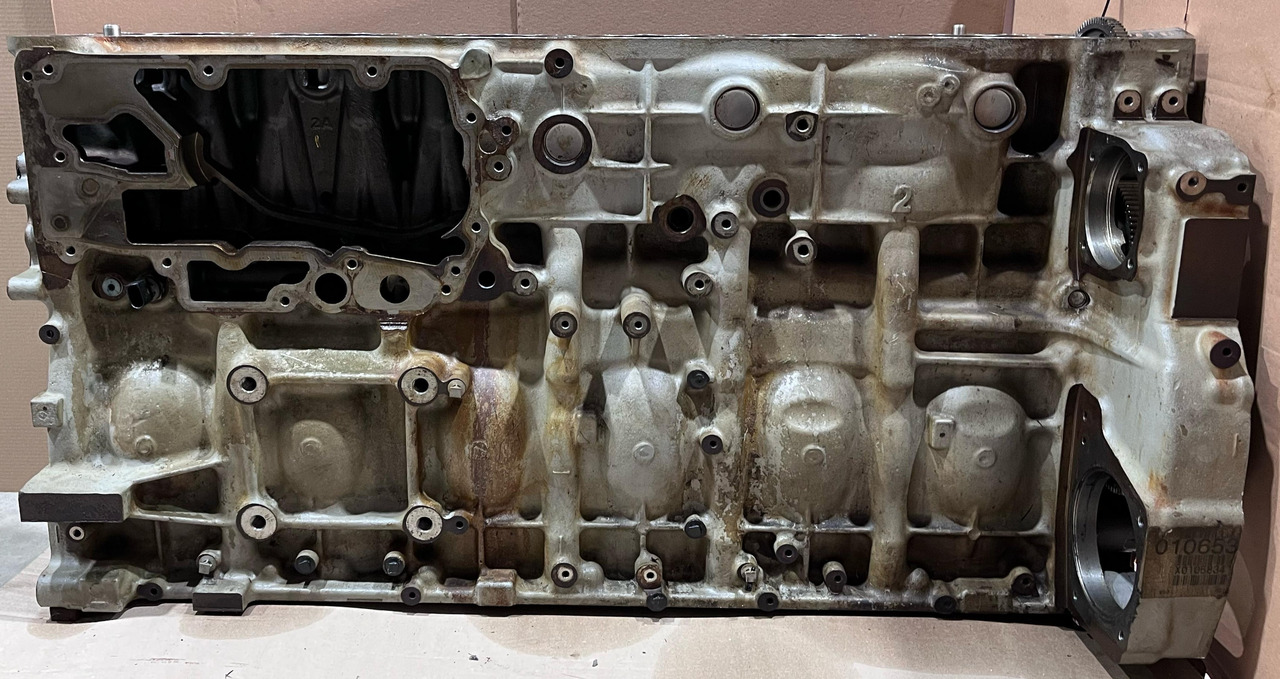 Mercedes Benz Bloc Motor OM471 Euro 6 - Motor za Kamion: slika Mercedes Benz Bloc Motor OM471 Euro 6 - Motor za Kamion Mercedes Benz Bloc Motor OM471 Euro 6 - Motor za Kamion: slika Mercedes Benz Bloc Motor OM471 Euro 6 - Motor za Kamion
