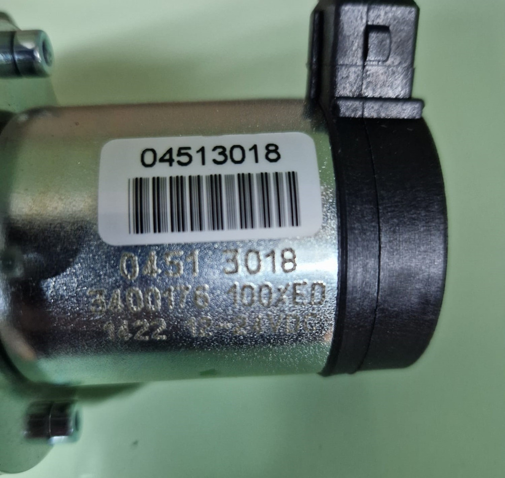DEUTZ Solenoid 04513018 - Rezervni dijelovi za Građevinski strojevi: slika DEUTZ Solenoid 04513018 - Rezervni dijelovi za Građevinski strojevi DEUTZ Solenoid 04513018 - Rezervni dijelovi za Građevinski strojevi: slika DEUTZ Solenoid 04513018 - Rezervni dijelovi za Građevinski strojevi