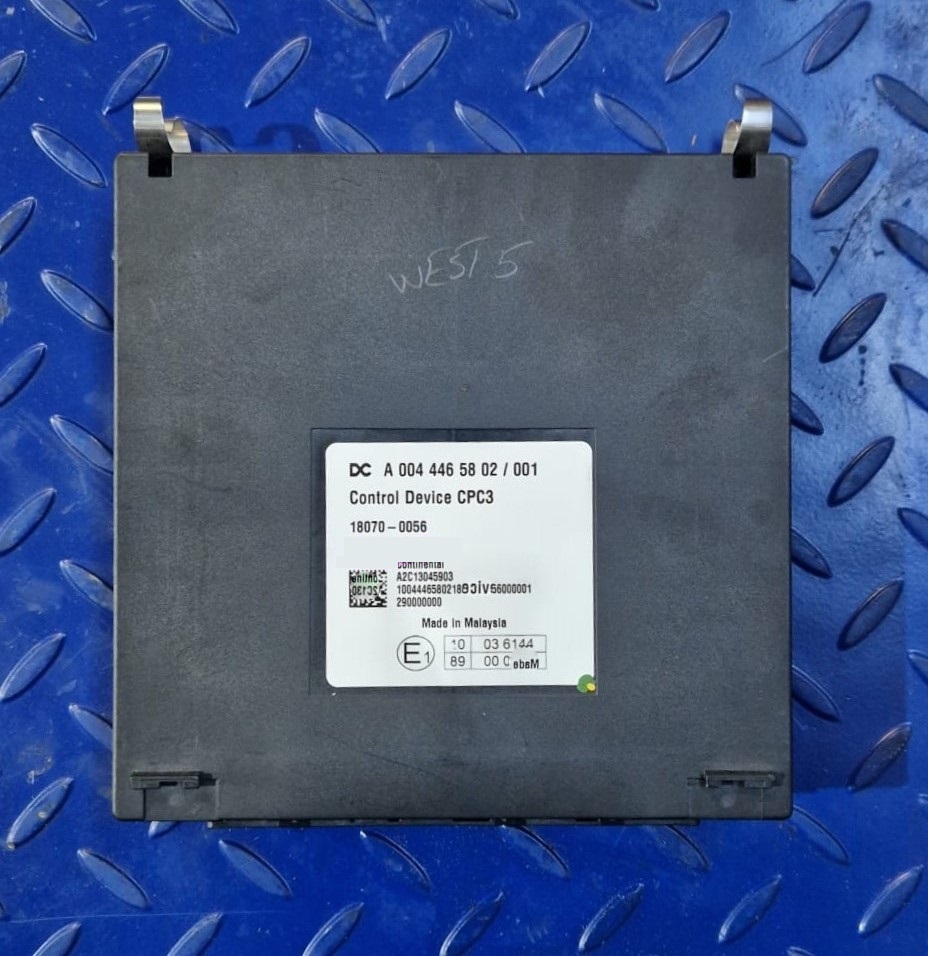 MERCEDES-BENZ Control Device CPC3 A0044465802 Actros Mp4 - Rezervni dijelovi za Drugi strojevi: slika MERCEDES-BENZ Control Device CPC3 A0044465802 Actros Mp4 - Rezervni dijelovi za Drugi strojevi MERCEDES-BENZ Control Device CPC3 A0044465802 Actros Mp4 - Rezervni dijelovi za Drugi strojevi: slika MERCEDES-BENZ Control Device CPC3 A0044465802 Actros Mp4 - Rezervni dijelovi za Drugi strojevi