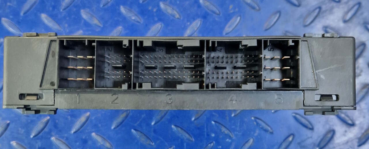 MERCEDES-BENZ Control Device CPC3 A0044465802 Actros Mp4 - Rezervni dijelovi za Drugi strojevi: slika MERCEDES-BENZ Control Device CPC3 A0044465802 Actros Mp4 - Rezervni dijelovi za Drugi strojevi MERCEDES-BENZ Control Device CPC3 A0044465802 Actros Mp4 - Rezervni dijelovi za Drugi strojevi: slika MERCEDES-BENZ Control Device CPC3 A0044465802 Actros Mp4 - Rezervni dijelovi za Drugi strojevi