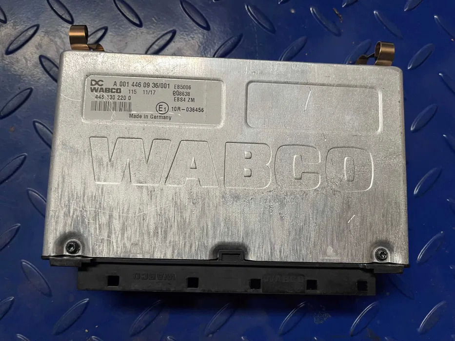 Mercedes Wabco EBS4 - Rezervni dijelovi za Kamion: slika Mercedes Wabco EBS4 - Rezervni dijelovi za Kamion Mercedes Wabco EBS4 - Rezervni dijelovi za Kamion: slika Mercedes Wabco EBS4 - Rezervni dijelovi za Kamion