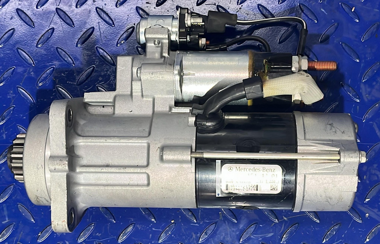 Starter Mercedes Actros MP4 Euro 6 A0071514301 - Starter za Kamion: slika Starter Mercedes Actros MP4 Euro 6 A0071514301 - Starter za Kamion Starter Mercedes Actros MP4 Euro 6 A0071514301 - Starter za Kamion: slika Starter Mercedes Actros MP4 Euro 6 A0071514301 - Starter za Kamion