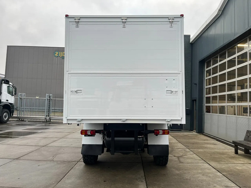 Mercedes-Benz Atego 1725 A 4x4 Service Truck - Kamion: slika Mercedes-Benz Atego 1725 A 4x4 Service Truck - Kamion Mercedes-Benz Atego 1725 A 4x4 Service Truck - Kamion: slika Mercedes-Benz Atego 1725 A 4x4 Service Truck - Kamion