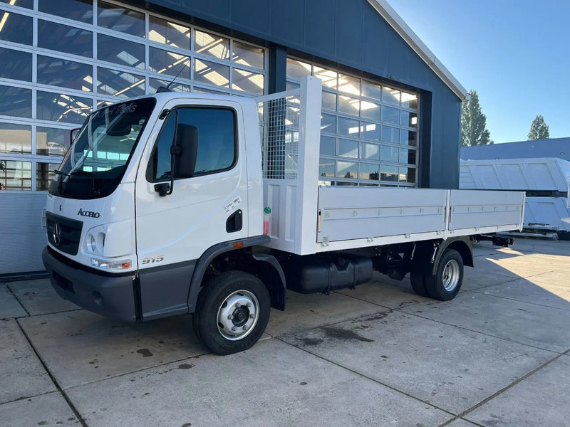 Mercedes-Benz Accelo 915 4x2 Flatbed with dropsides - Kamion s otvorenim sandukom: slika Mercedes-Benz Accelo 915 4x2 Flatbed with dropsides - Kamion s otvorenim sandukom Mercedes-Benz Accelo 915 4x2 Flatbed with dropsides - Kamion s otvorenim sandukom: slika Mercedes-Benz Accelo 915 4x2 Flatbed with dropsides - Kamion s otvorenim sandukom
