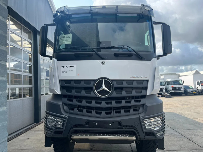Mercedes-Benz Arocs 3340 A 6x6 Cargo Truck - Kamion s ceradom: slika Mercedes-Benz Arocs 3340 A 6x6 Cargo Truck - Kamion s ceradom Mercedes-Benz Arocs 3340 A 6x6 Cargo Truck - Kamion s ceradom: slika Mercedes-Benz Arocs 3340 A 6x6 Cargo Truck - Kamion s ceradom