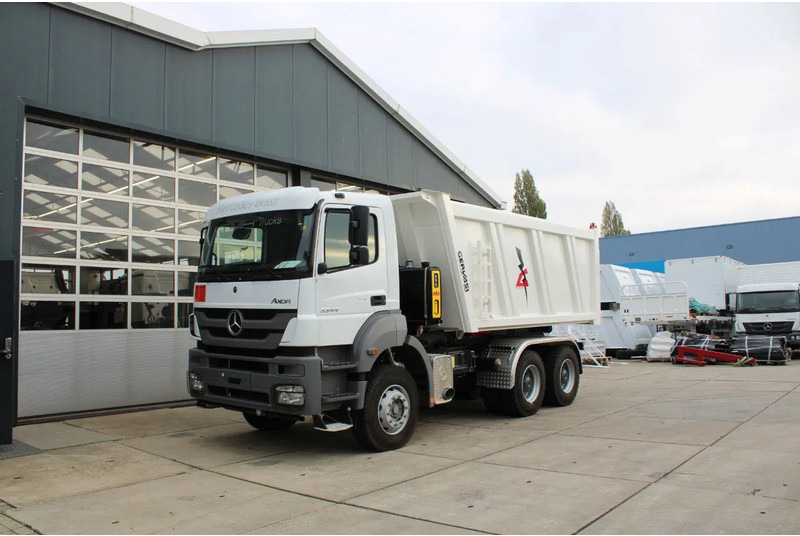 Mercedes-Benz Axor 3344 K 6x4 Tipper Truck - Kiper: slika Mercedes-Benz Axor 3344 K 6x4 Tipper Truck - Kiper Mercedes-Benz Axor 3344 K 6x4 Tipper Truck - Kiper: slika Mercedes-Benz Axor 3344 K 6x4 Tipper Truck - Kiper