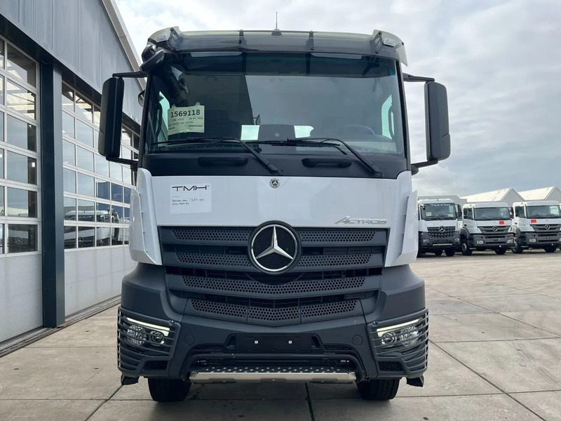 Mercedes-Benz Actros 3340 S 6x4 Tractor Head - Tegljač: slika Mercedes-Benz Actros 3340 S 6x4 Tractor Head - Tegljač Mercedes-Benz Actros 3340 S 6x4 Tractor Head - Tegljač: slika Mercedes-Benz Actros 3340 S 6x4 Tractor Head - Tegljač