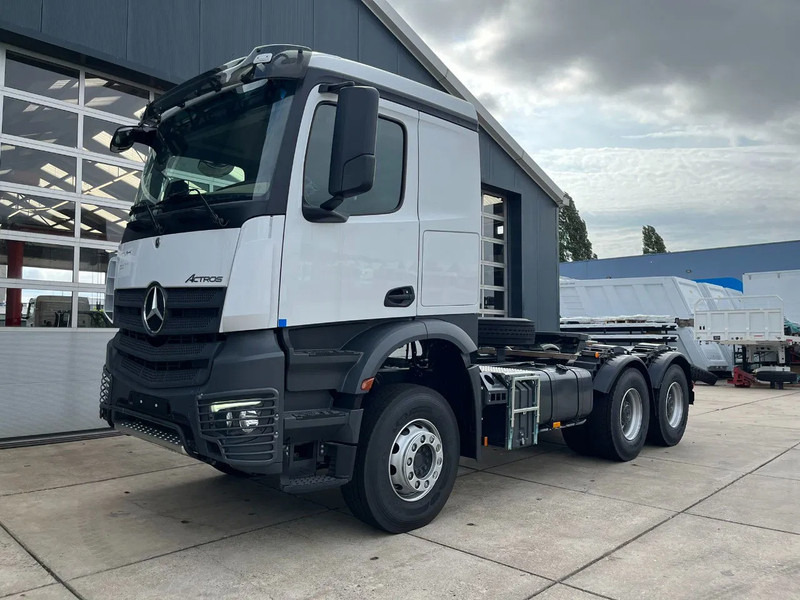 Mercedes-Benz Actros 3340 S 6x4 Tractor Head - Tegljač: slika Mercedes-Benz Actros 3340 S 6x4 Tractor Head - Tegljač Mercedes-Benz Actros 3340 S 6x4 Tractor Head - Tegljač: slika Mercedes-Benz Actros 3340 S 6x4 Tractor Head - Tegljač