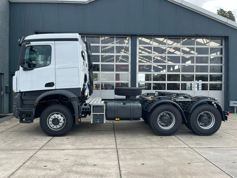 Mercedes-Benz Actros 3340 S 6x4 Tractor Head - Tegljač: slika Mercedes-Benz Actros 3340 S 6x4 Tractor Head - Tegljač Mercedes-Benz Actros 3340 S 6x4 Tractor Head - Tegljač: slika Mercedes-Benz Actros 3340 S 6x4 Tractor Head - Tegljač