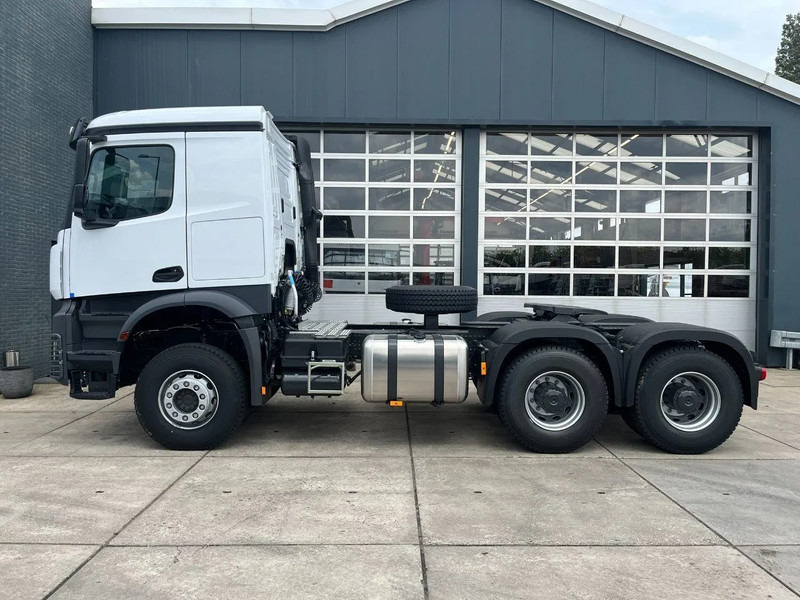Mercedes-Benz Actros 3348 S 6x4 Tractor Head - Tegljač: slika Mercedes-Benz Actros 3348 S 6x4 Tractor Head - Tegljač Mercedes-Benz Actros 3348 S 6x4 Tractor Head - Tegljač: slika Mercedes-Benz Actros 3348 S 6x4 Tractor Head - Tegljač