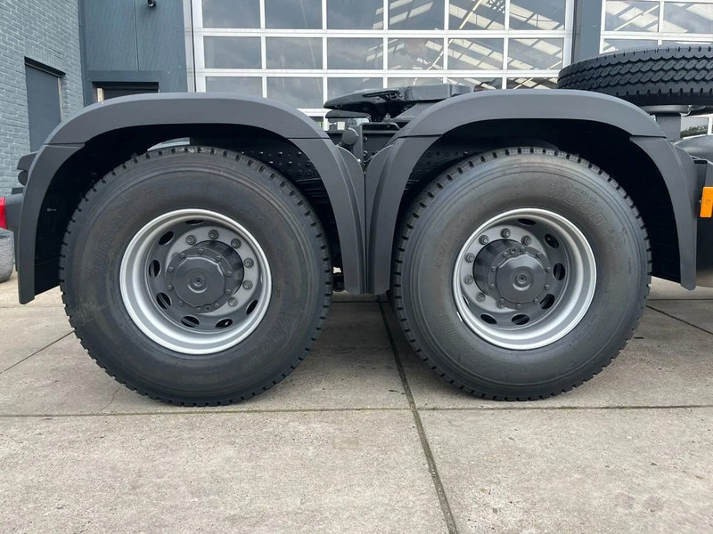 Novi Tegljač Mercedes-Benz Actros 3348 S 6x4 Tractor Head: slika Novi Tegljač Mercedes-Benz Actros 3348 S 6x4 Tractor Head