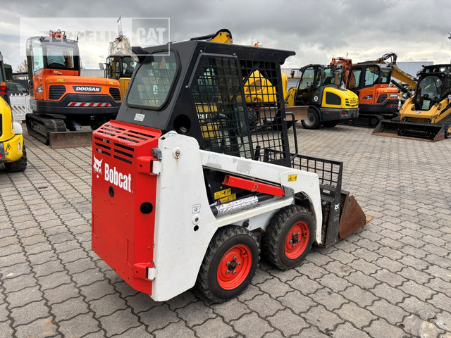 Bobcat S70 - Mini utovarivač: slika Bobcat S70 - Mini utovarivač Bobcat S70 - Mini utovarivač: slika Bobcat S70 - Mini utovarivač