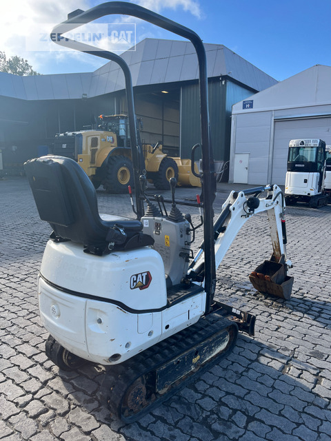 Cat 300.9D - Mini bager: slika Cat 300.9D - Mini bager Cat 300.9D - Mini bager: slika Cat 300.9D - Mini bager