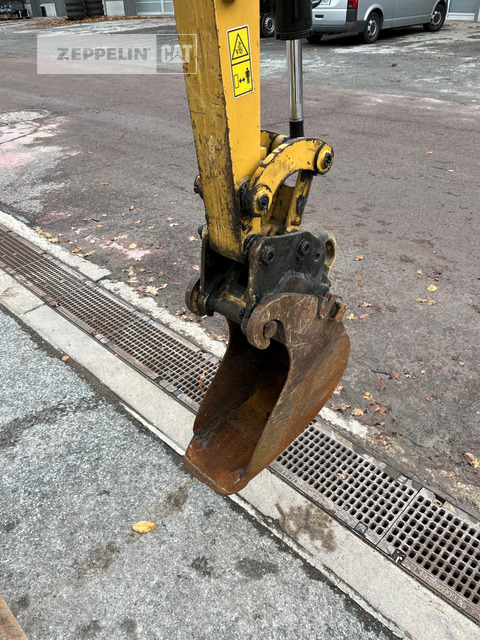 Cat 301.8-05A - Mini bager: slika Cat 301.8-05A - Mini bager Cat 301.8-05A - Mini bager: slika Cat 301.8-05A - Mini bager