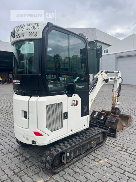 Cat 301.8-05A - Mini bager: slika Cat 301.8-05A - Mini bager Cat 301.8-05A - Mini bager: slika Cat 301.8-05A - Mini bager