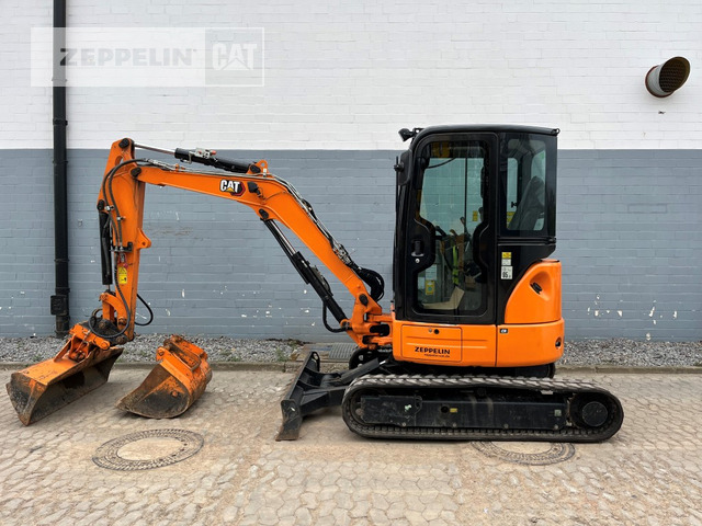 Cat 303.5ECR - Mini bager: slika Cat 303.5ECR - Mini bager Cat 303.5ECR - Mini bager: slika Cat 303.5ECR - Mini bager
