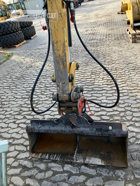 Cat 303.5ECR - Mini bager: slika Cat 303.5ECR - Mini bager Cat 303.5ECR - Mini bager: slika Cat 303.5ECR - Mini bager