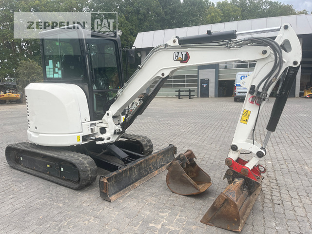 Cat 303.5ECR - Mini bager: slika Cat 303.5ECR - Mini bager Cat 303.5ECR - Mini bager: slika Cat 303.5ECR - Mini bager