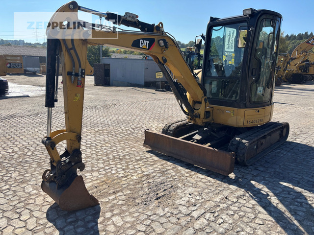 Cat 303.5ECR - Mini bager: slika Cat 303.5ECR - Mini bager Cat 303.5ECR - Mini bager: slika Cat 303.5ECR - Mini bager