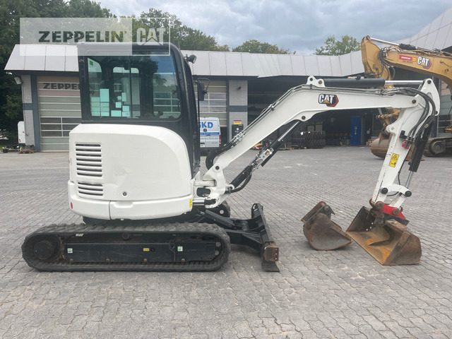Cat 303.5ECR - Mini bager: slika Cat 303.5ECR - Mini bager Cat 303.5ECR - Mini bager: slika Cat 303.5ECR - Mini bager