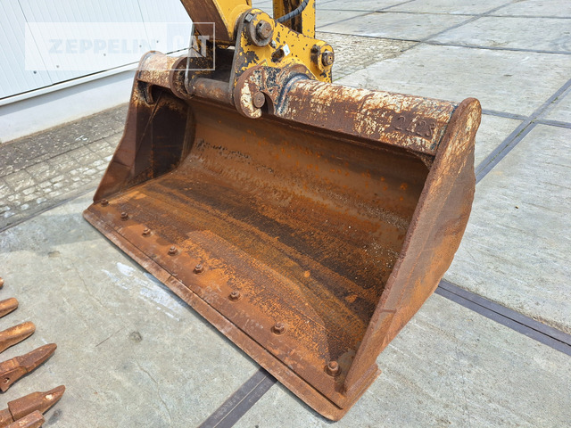Zakup Cat 315FL Cat 315FL: slika Zakup Cat 315FL Cat 315FL