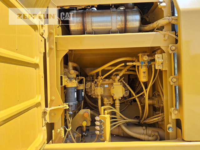 Bager gusjeničar Cat 320FL: slika Bager gusjeničar Cat 320FL
