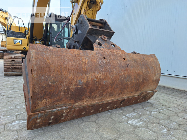 Bager gusjeničar Cat 320GC: slika Bager gusjeničar Cat 320GC