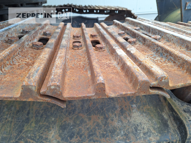 Bager gusjeničar Cat 320GC: slika Bager gusjeničar Cat 320GC