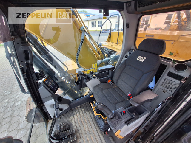 Bager gusjeničar Cat 320GC: slika Bager gusjeničar Cat 320GC