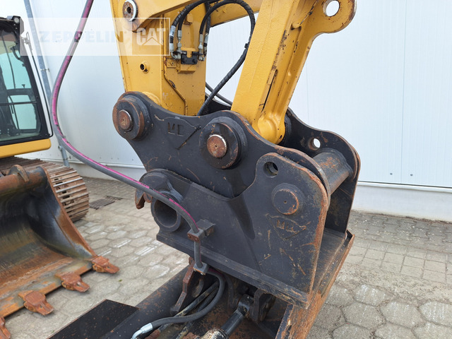 Bager gusjeničar Cat 320GC: slika Bager gusjeničar Cat 320GC