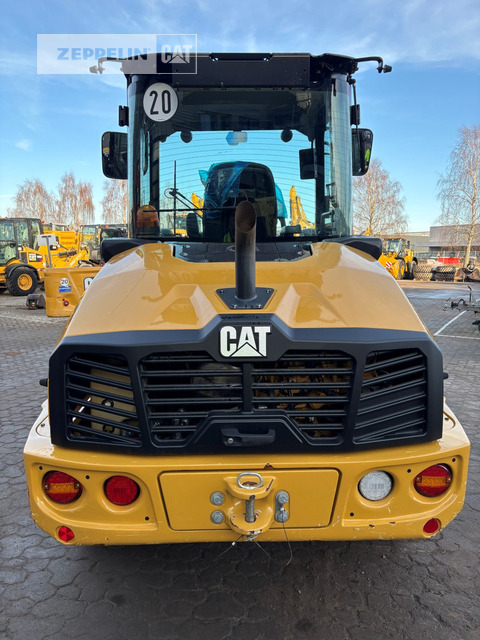 Cat 908-14 - Utovarivač na kotačima: slika Cat 908-14 - Utovarivač na kotačima Cat 908-14 - Utovarivač na kotačima: slika Cat 908-14 - Utovarivač na kotačima