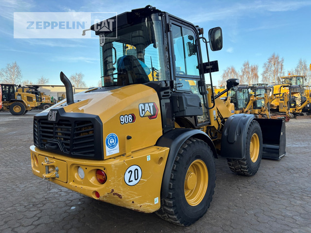 Cat 908-14 - Utovarivač na kotačima: slika Cat 908-14 - Utovarivač na kotačima Cat 908-14 - Utovarivač na kotačima: slika Cat 908-14 - Utovarivač na kotačima