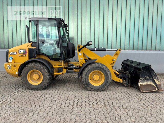 Cat 908M - Utovarivač na kotačima: slika Cat 908M - Utovarivač na kotačima Cat 908M - Utovarivač na kotačima: slika Cat 908M - Utovarivač na kotačima